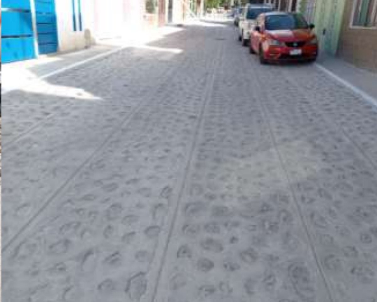 Calle empedrada terminada en zona urbana de Quer&eacute;taro