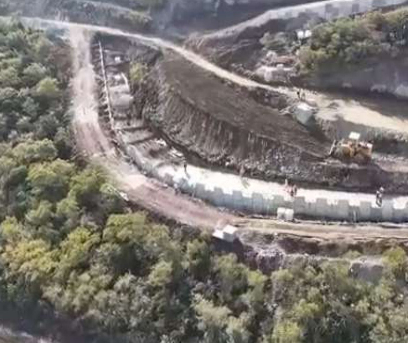 Terracer&iacute;as vistas desde dron en desarrollo urbano